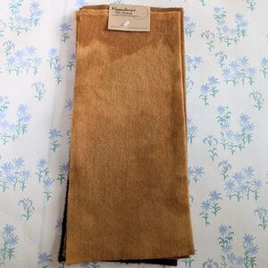 Moondance Color Company Hand Dyed Wool Sampler NEW Gold Brown Plaid Primitive